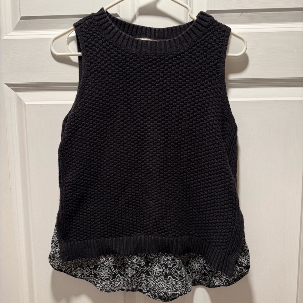 Sleeveless Black Knit Sweater Vest